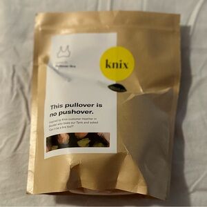 Knix | Pull Over Bra🖤L+